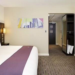 Premier Inn Glasgow Stepps